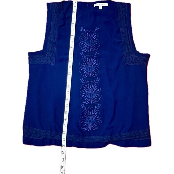 Naked Zebra Royal Blue Top W/ Embroidery & Lace Details, Key Hole Closure, Large - Picture 11 of 13